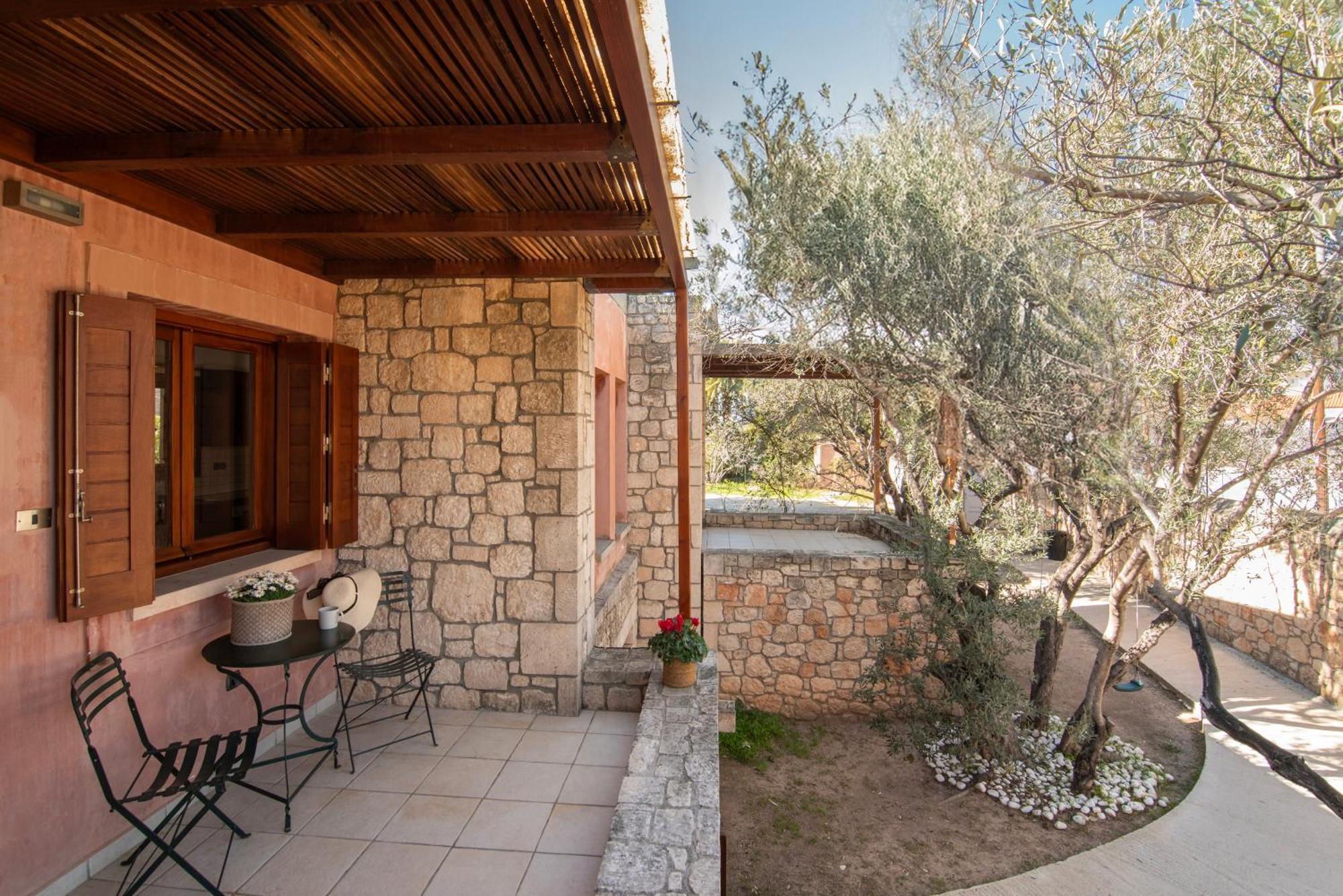 Pyrgos Ralli Estate Guesthouse Aegina Exteriör bild